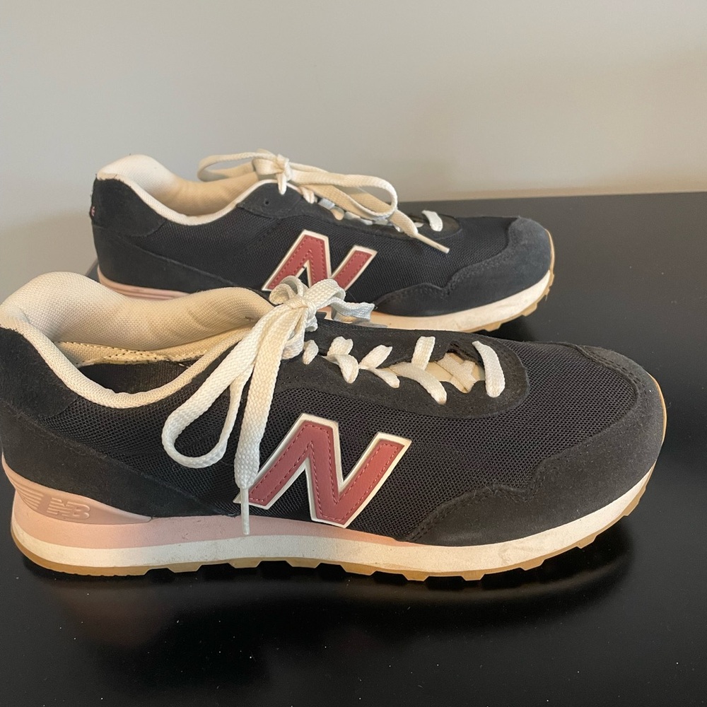 New Balance Women’s Black and Pink Athletic Sneakers
